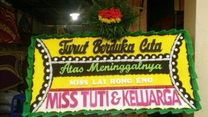  Bunga  papan ucapan duka  cita  di Pontianak  Alicia Florist 